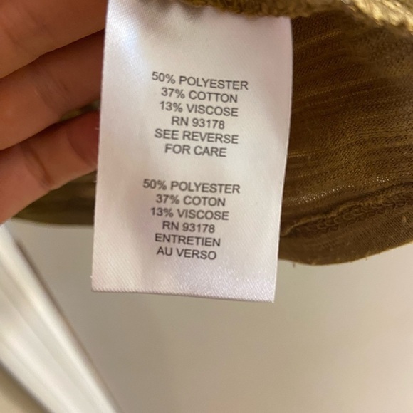 House of Harlow 1960 olive green Ruched Sleeve Blouse Large - Picture 7 of 7